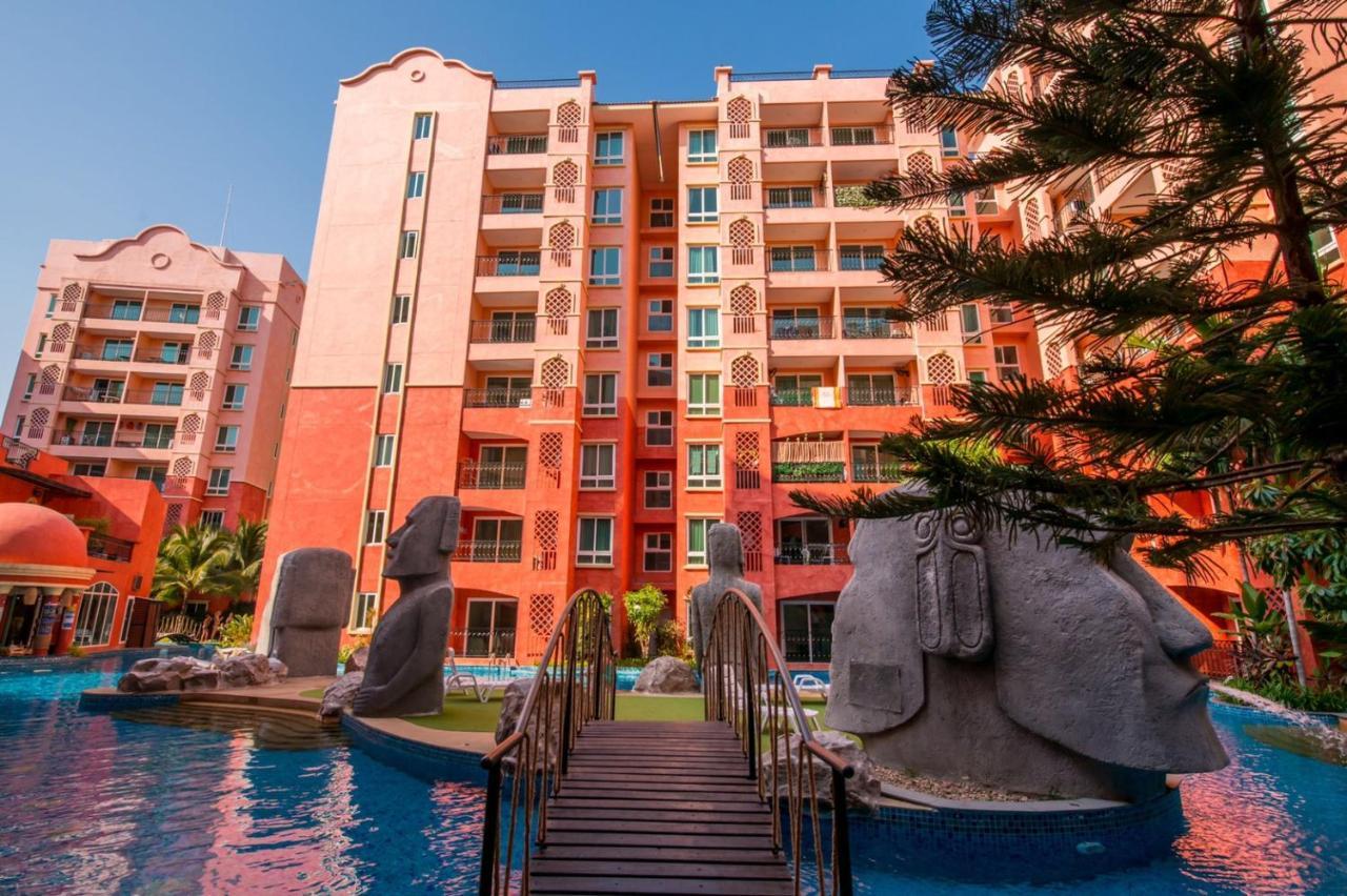 Seven Seas Pattaya Poolside Room ห้องติดสระ Pantai Jomtien Bagian luar foto