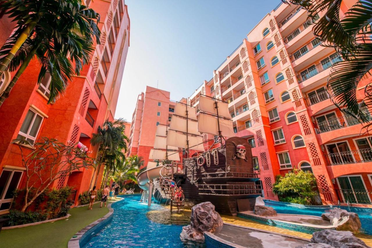 Seven Seas Pattaya Poolside Room ห้องติดสระ Pantai Jomtien Bagian luar foto